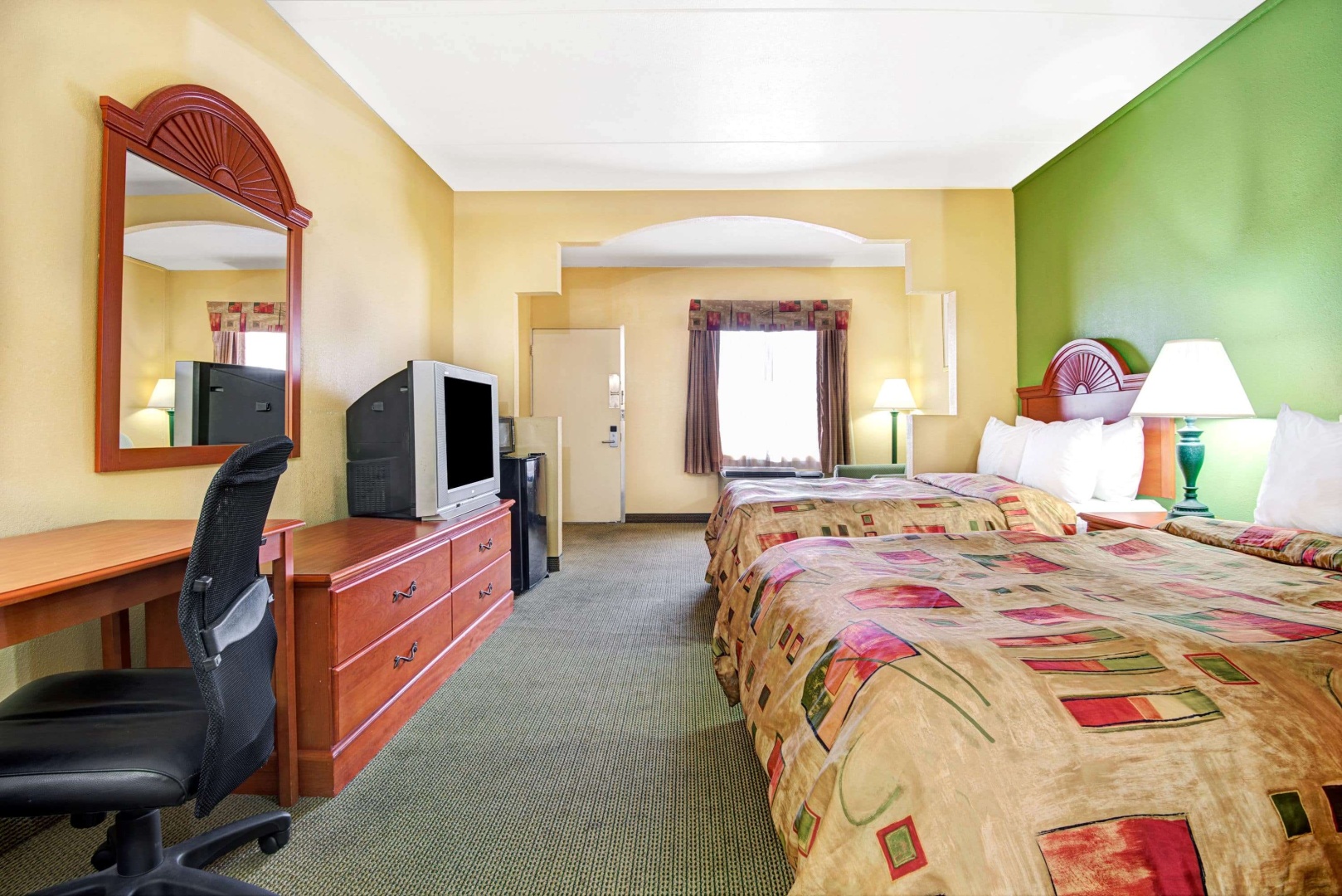 Foto - Super 8 by Wyndham Nashville Near Downtown / I-40