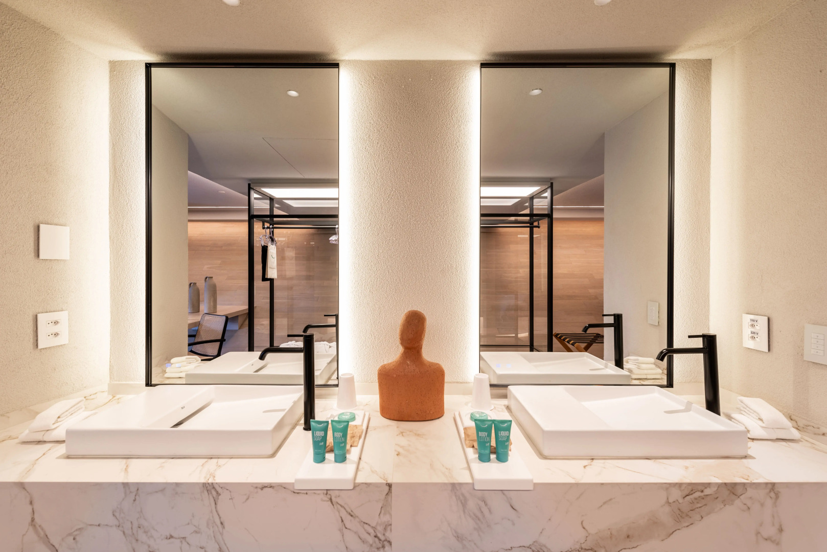 Photo - Hotel Unique