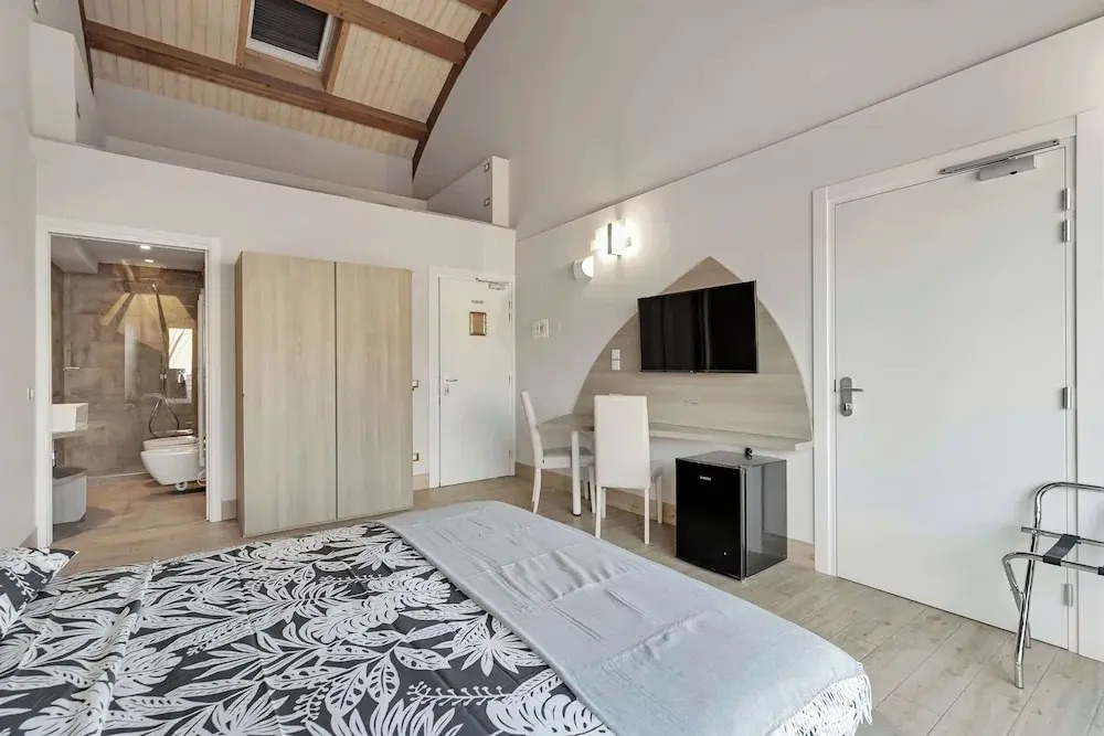 Photo - Suite A Tema