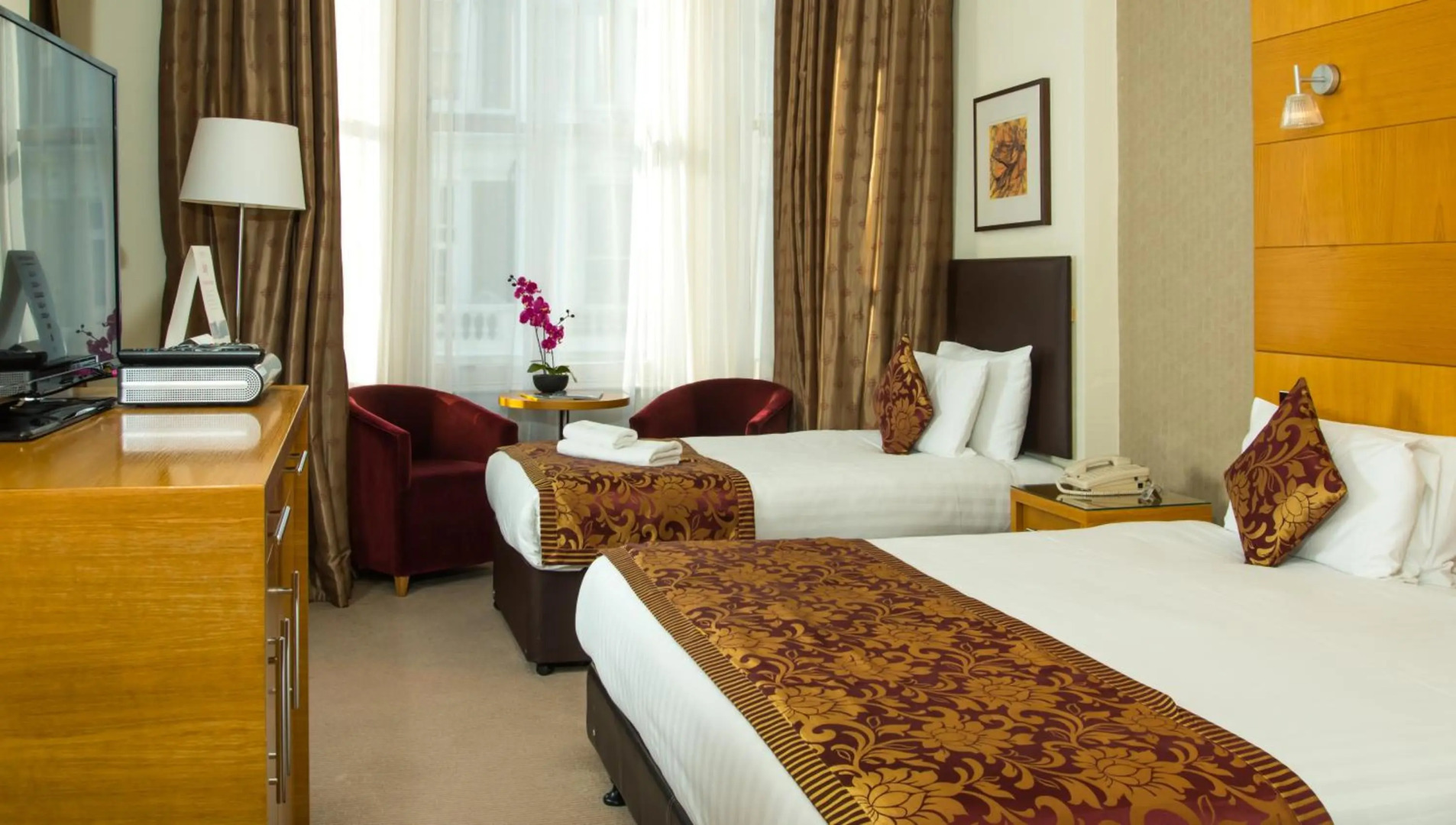 Foto - The Park City Grand Plaza Kensington Hotel