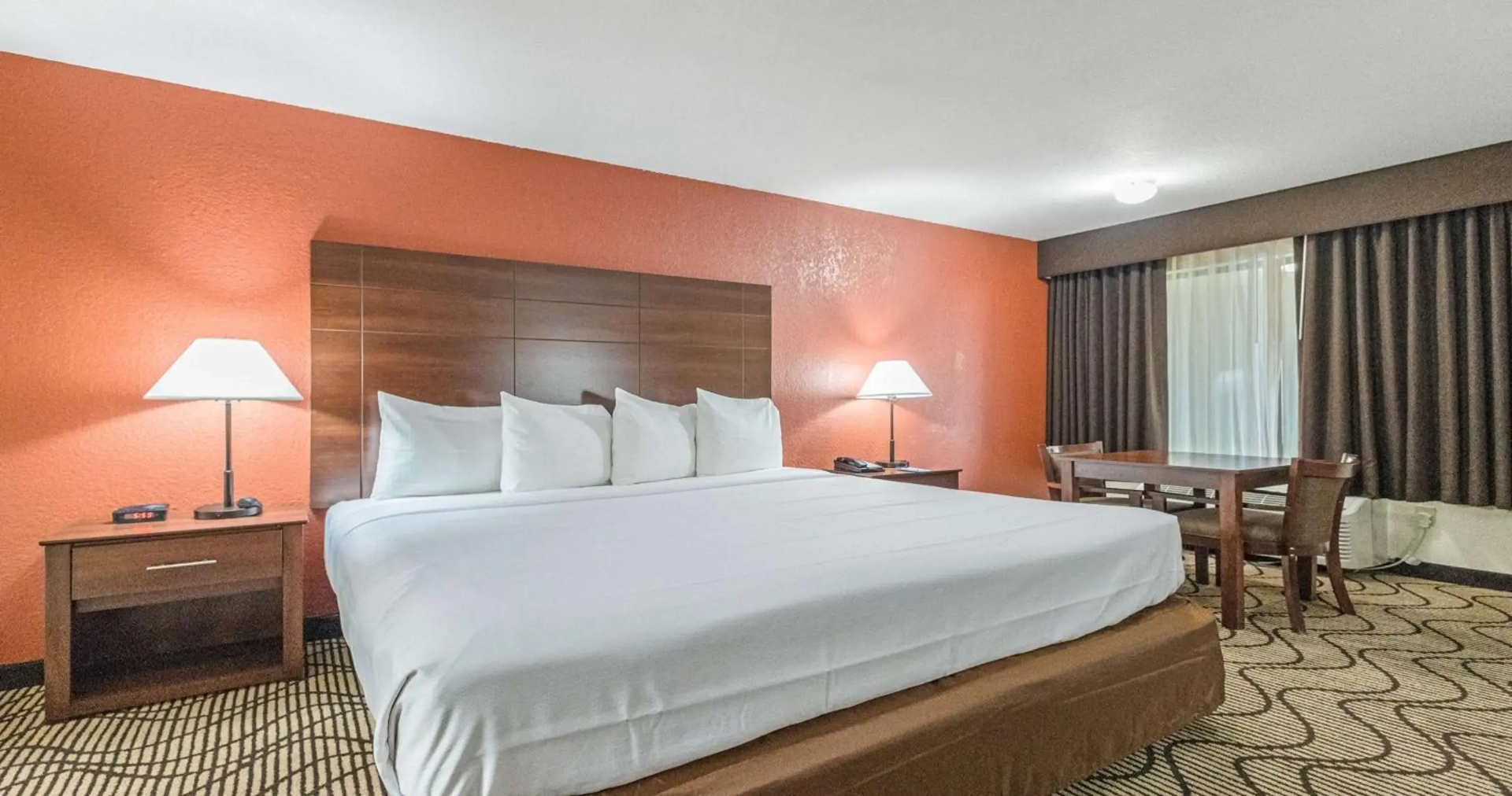 Foto - Best Western Roseville Inn