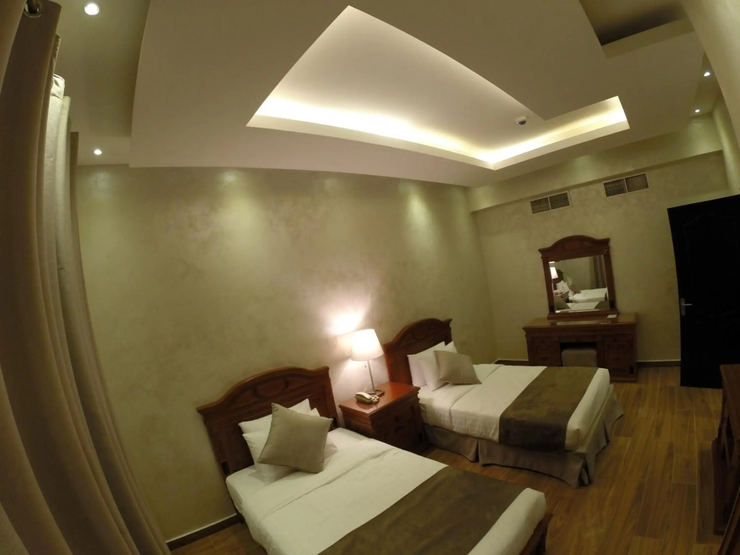 Photo - Le Park Hotel