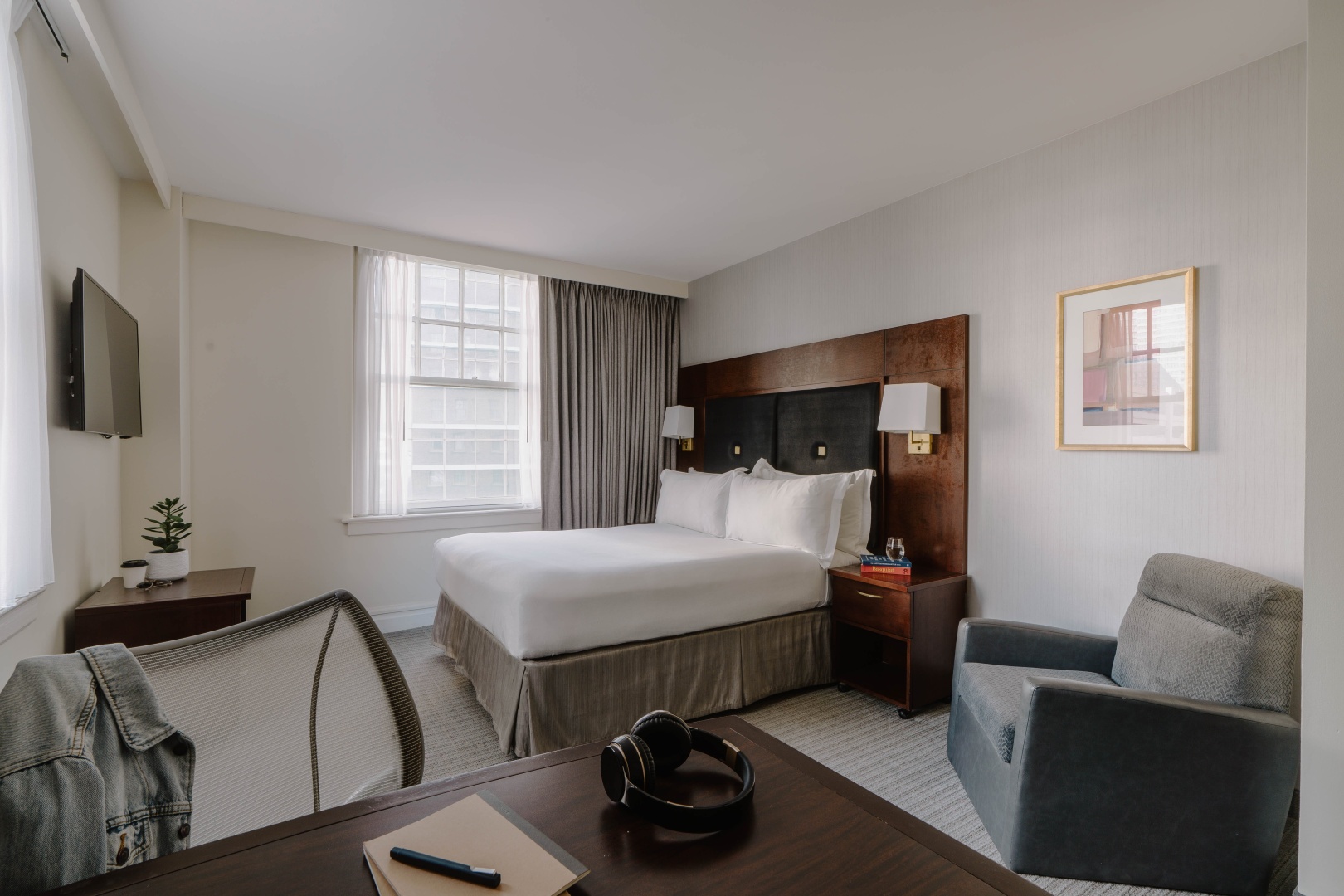 Photo - Club Quarters Hotel Downtown, Houston