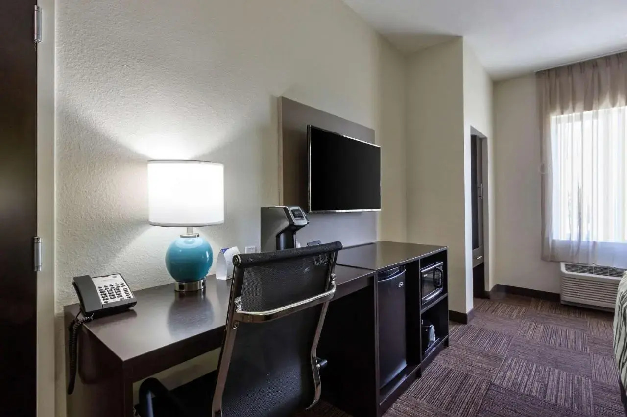 Photo - Sleep Inn & Suites Tampa South