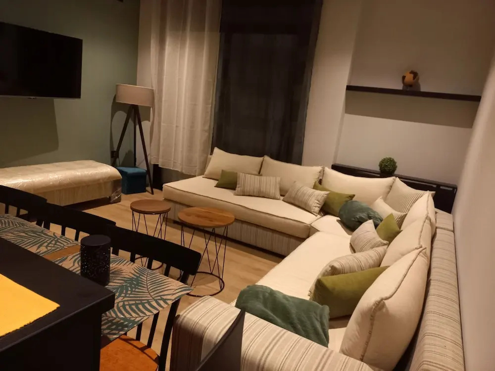 Captivating 2-bed Apartment in Tunis