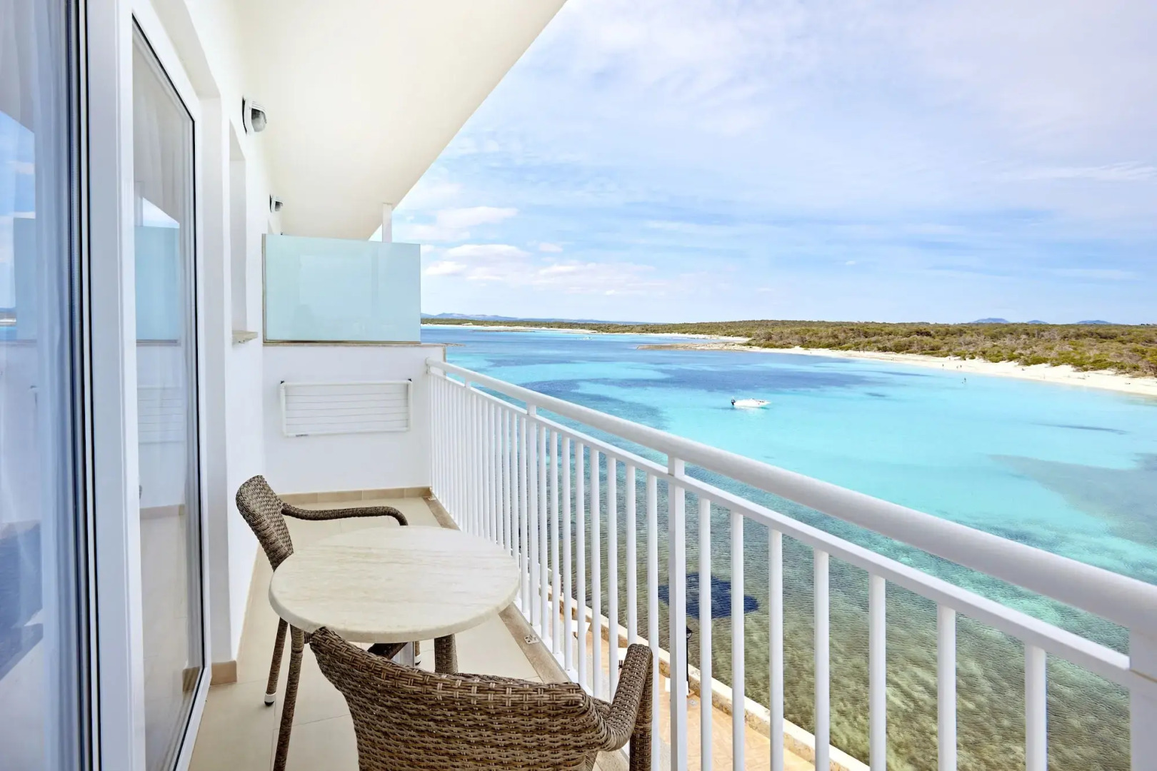 Photo - Universal Hotel Marqués