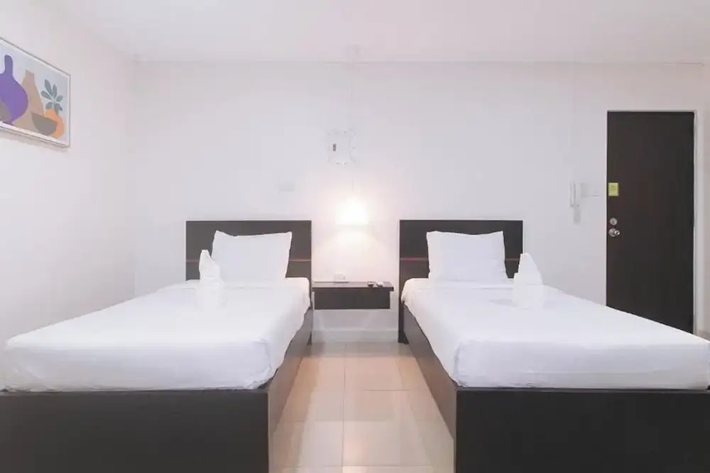 Photo - Propiedad Residences Makati