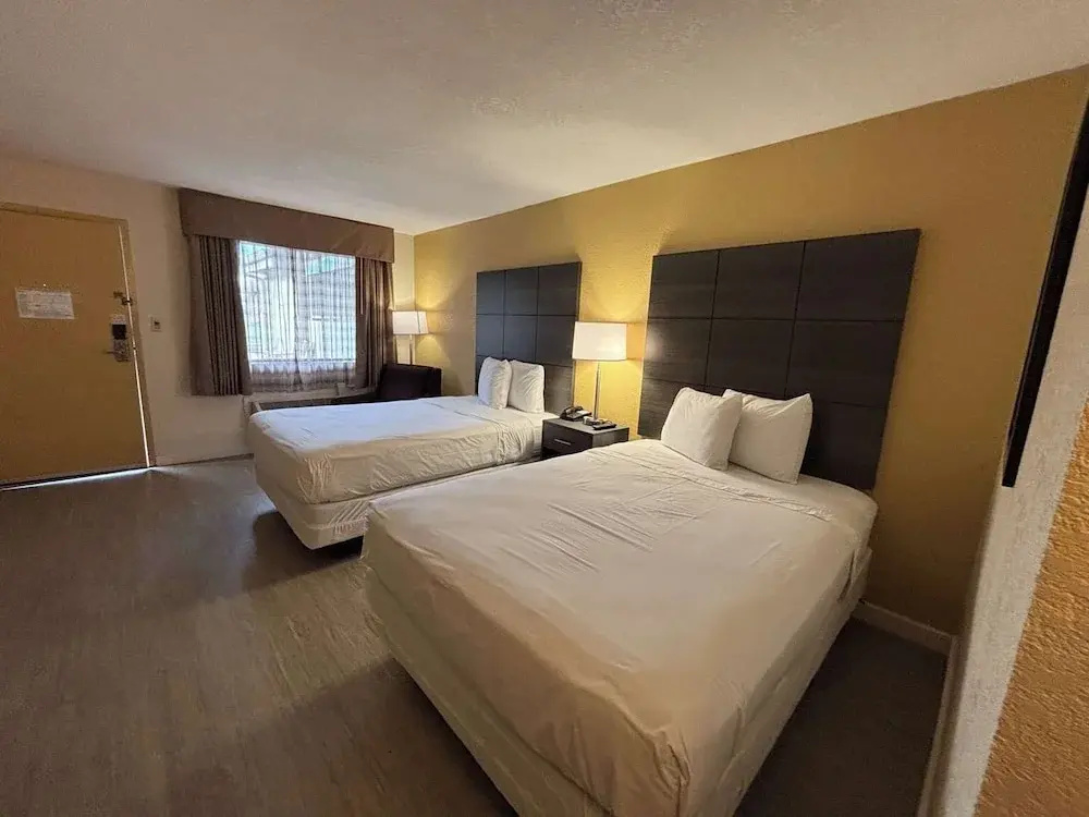 Photo - Studio 6 Suites Charlotte, NC - Northlake