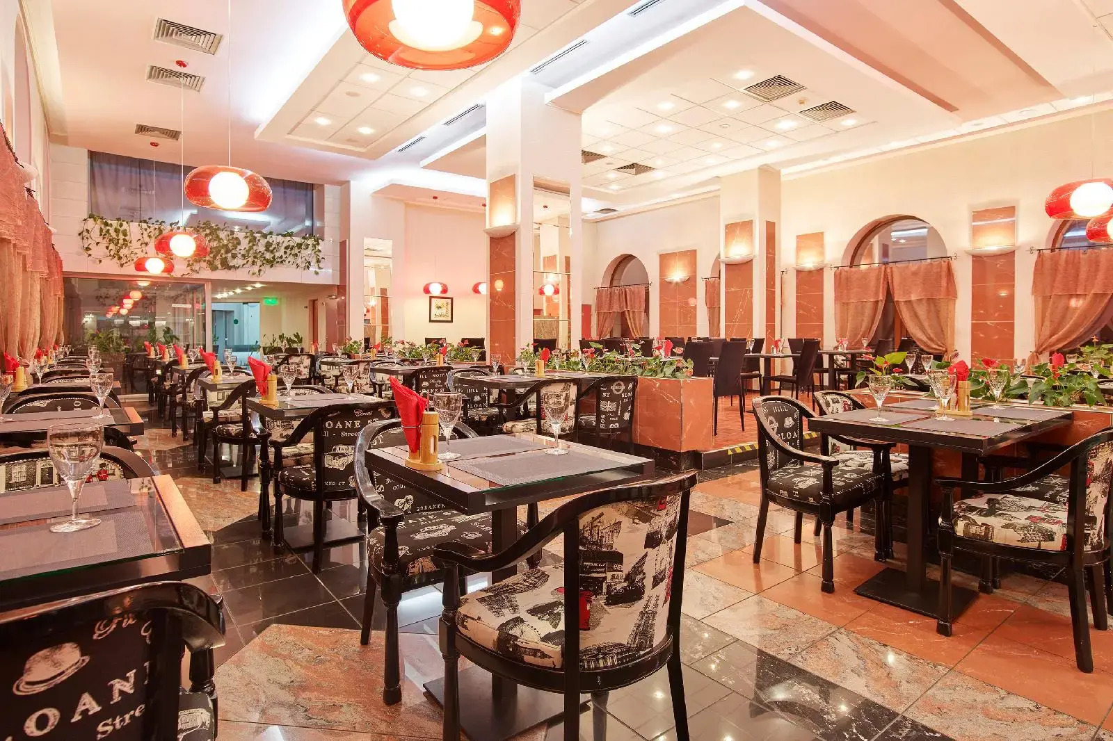 Photo - Continental Forum Sibiu