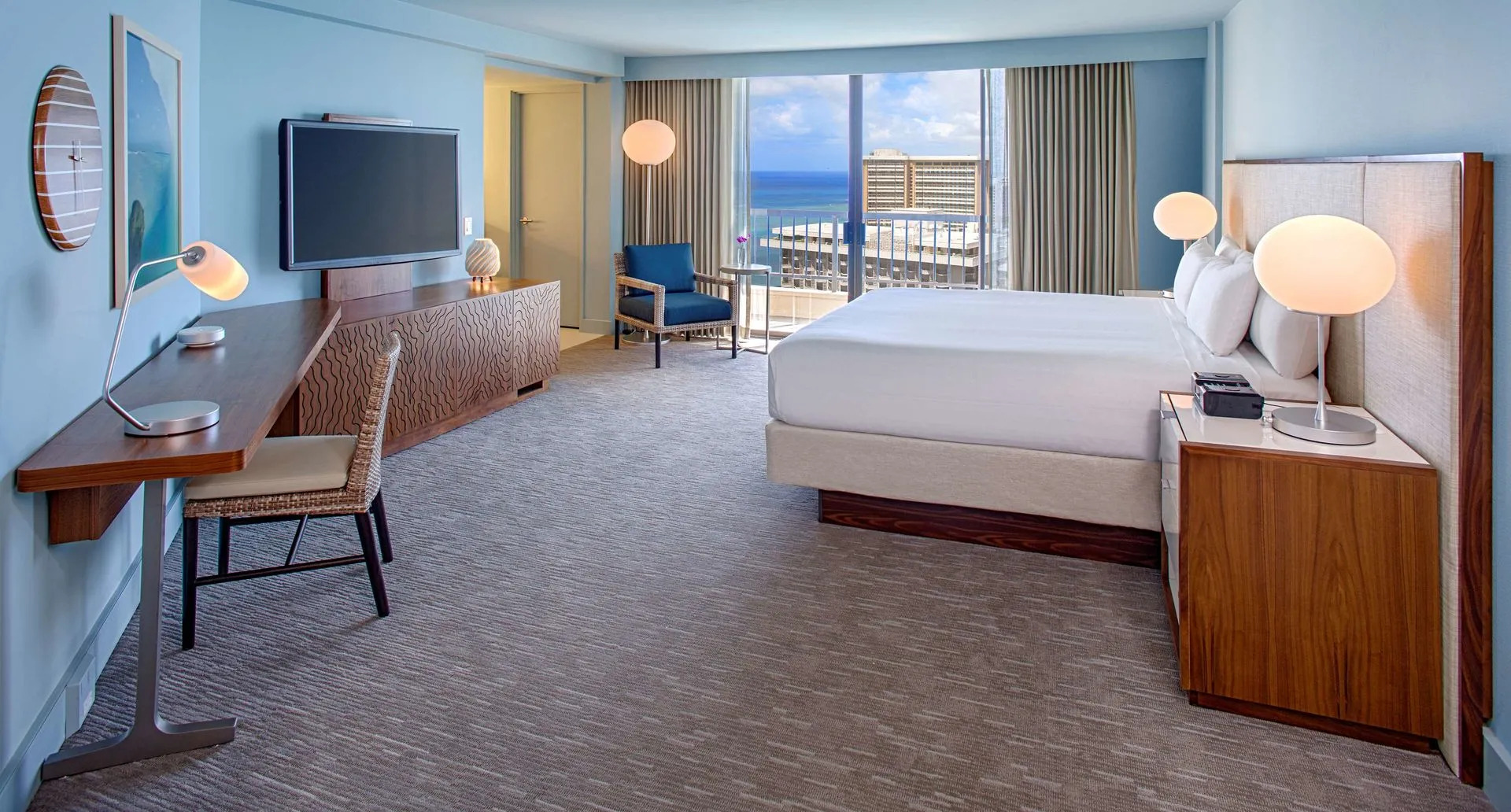 Photo - Hyatt Regency Waikiki Beach Resort & Spa