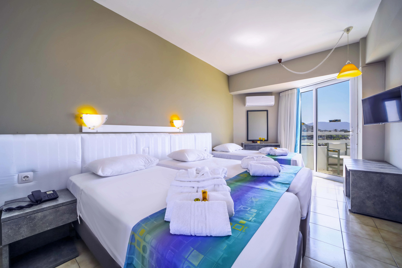 Photo - Lito Hotel
