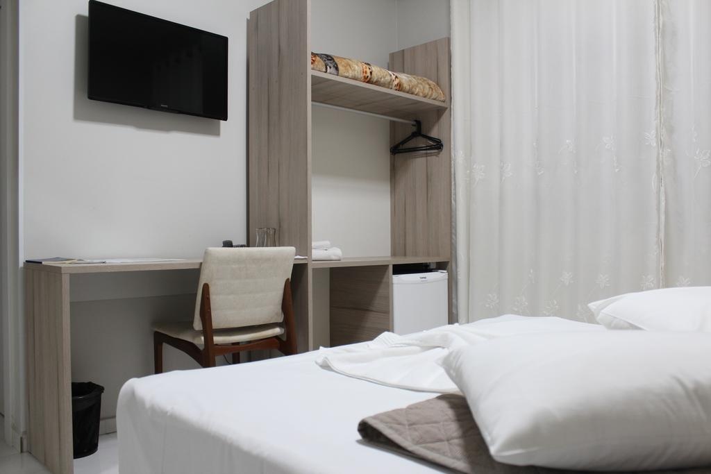 Aj Hotel