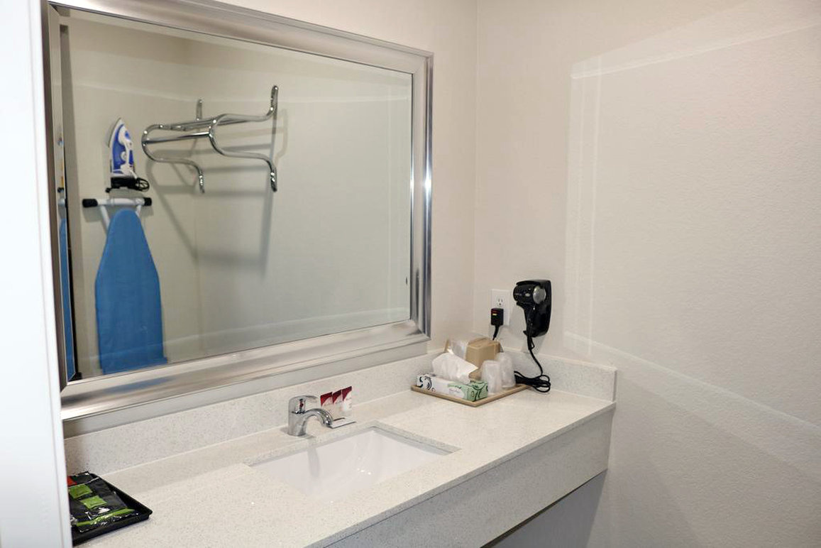 Foto - Scottish Inn & Suites - IAH Airport