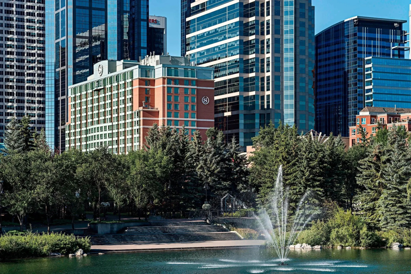 Foto - Sheraton Suites Calgary Eau Claire
