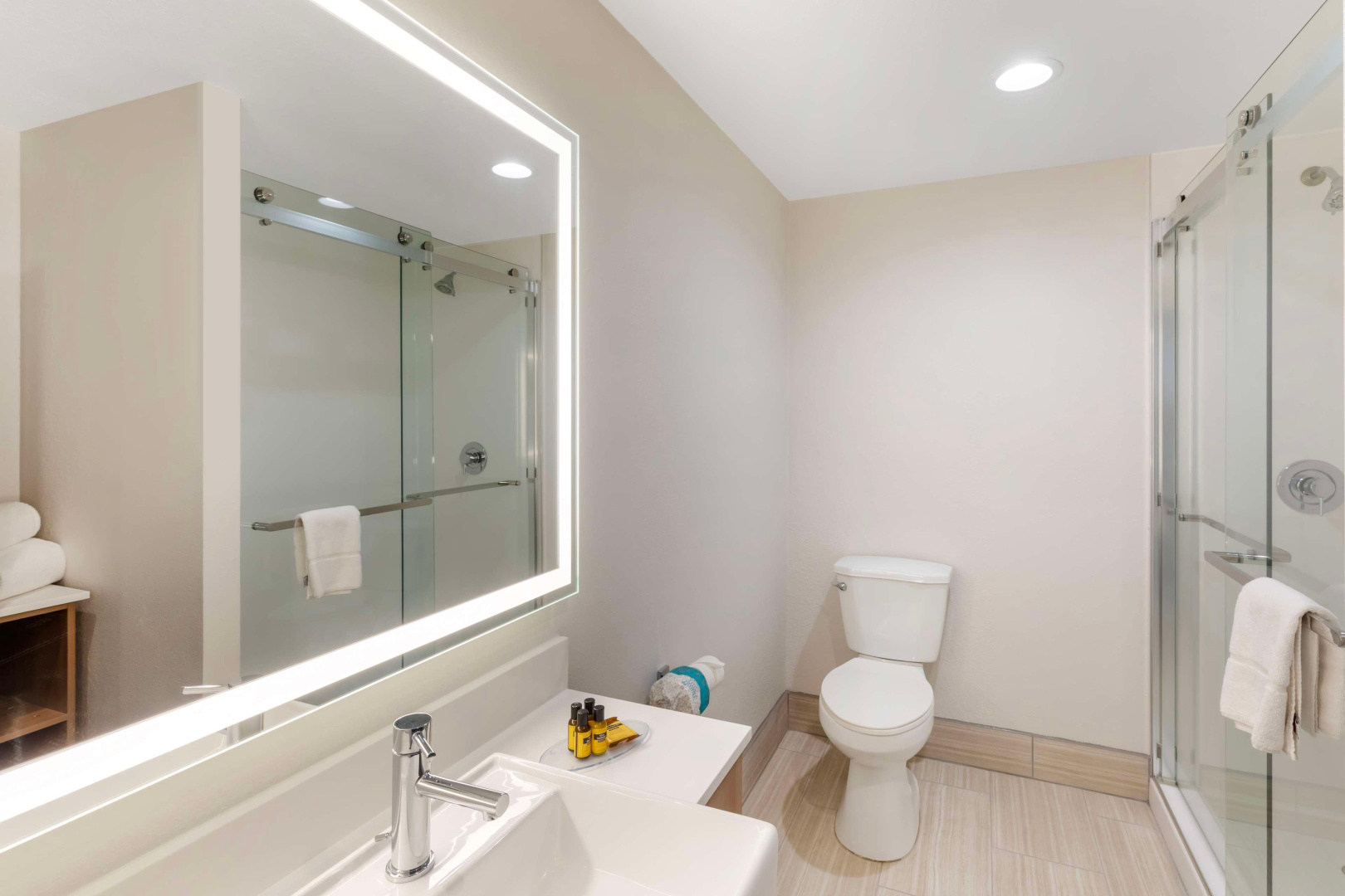 Photo - Best Western Plus Atlanta Airport-East