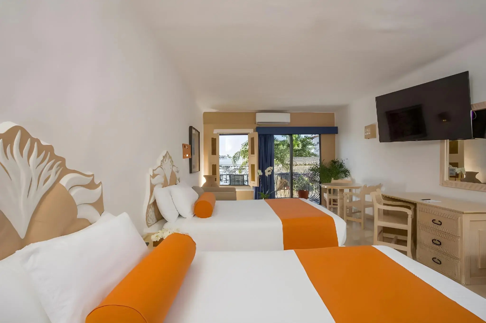 Photo - Flamingo Vallarta Hotel & Marina