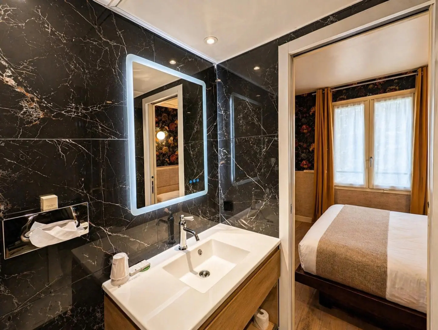 Photo - Hotel De Notre Dame Maître Albert