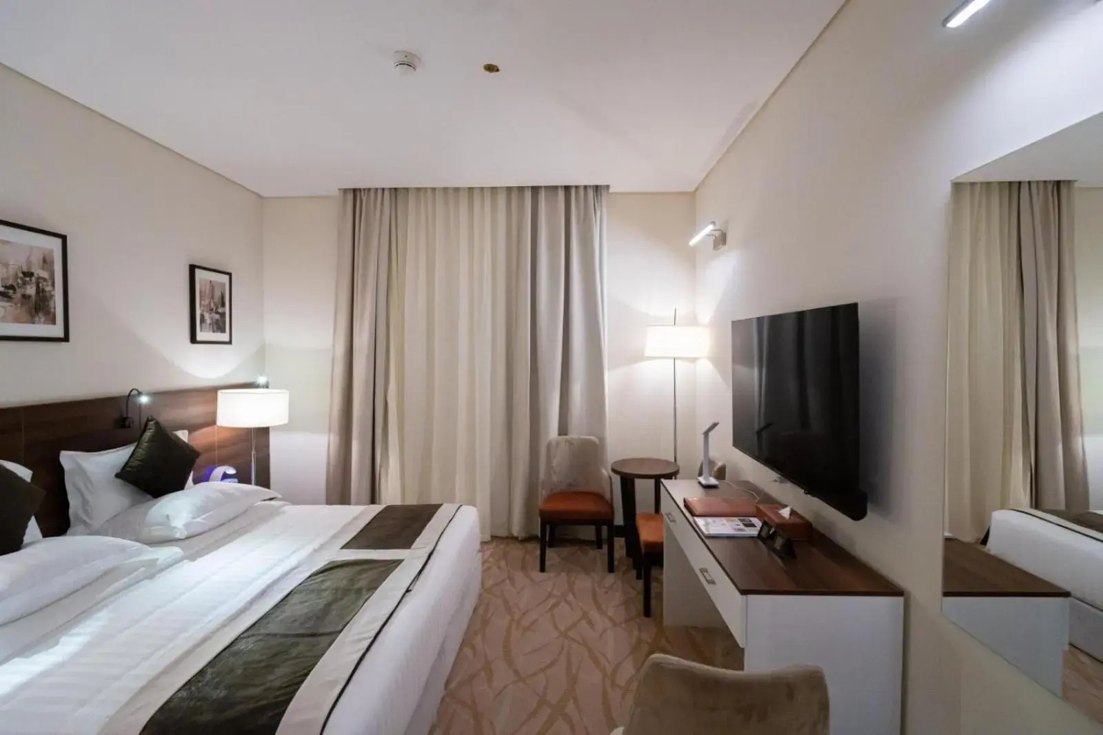 Photo - Jayden Masar Hotel
