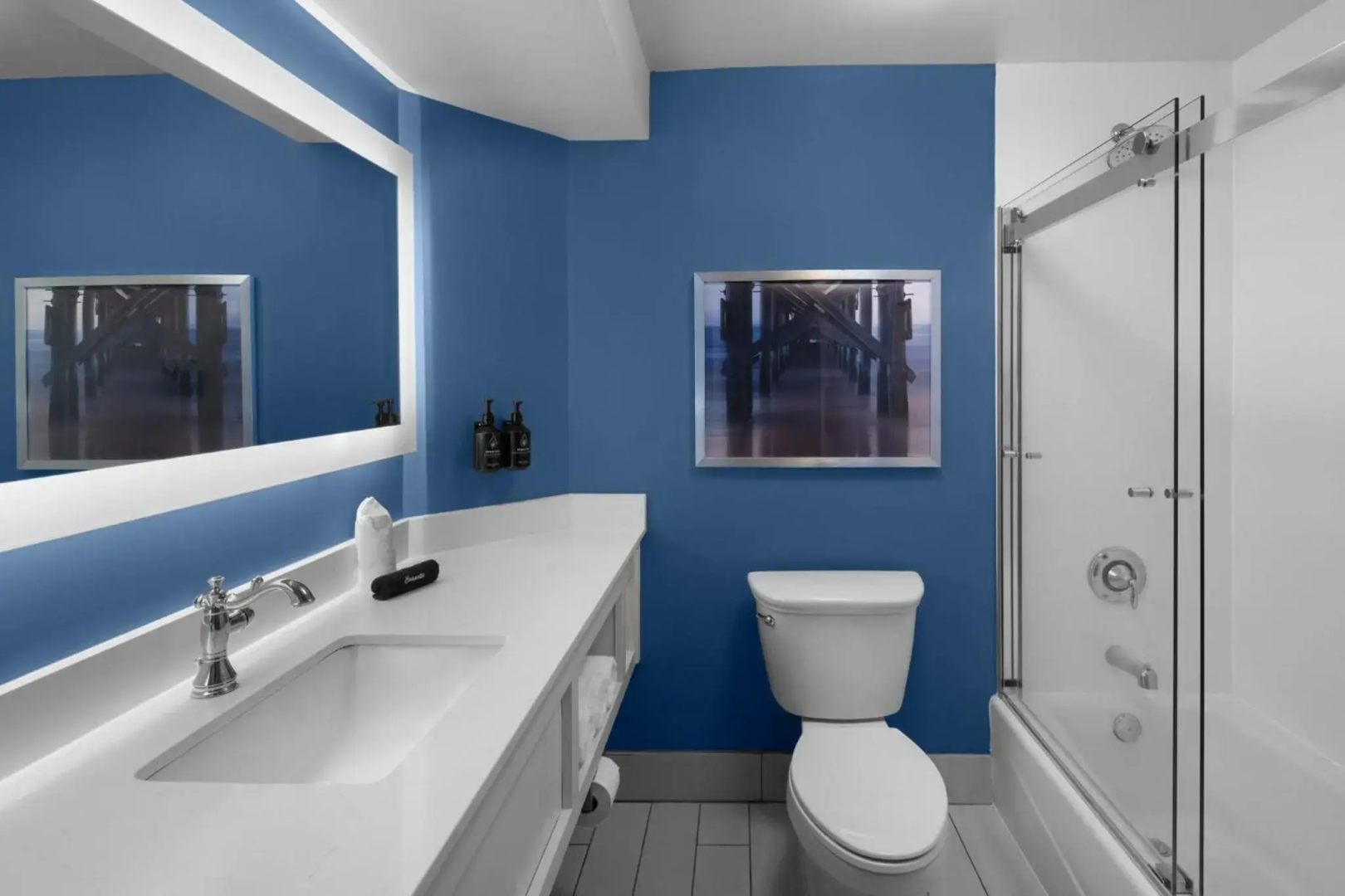 Photo - Hotel EMC2, Autograph Collection