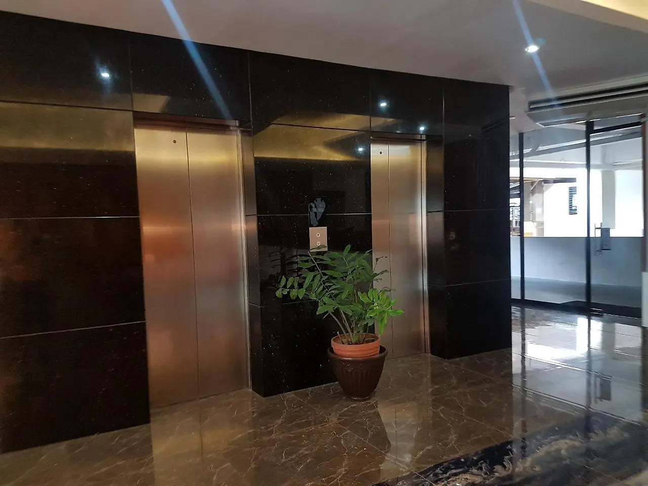 Foto - Eastland Hotel And Residences