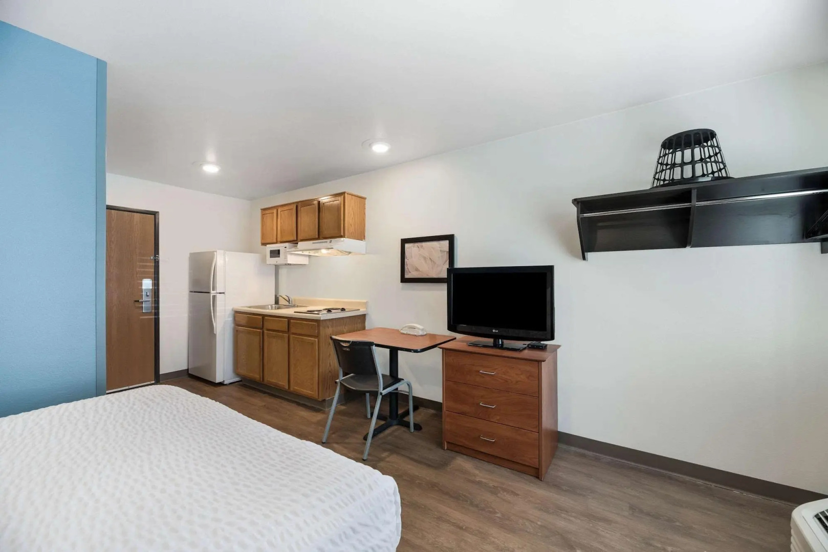 Photo - Extended Stay America Select Suites - Orlando - East