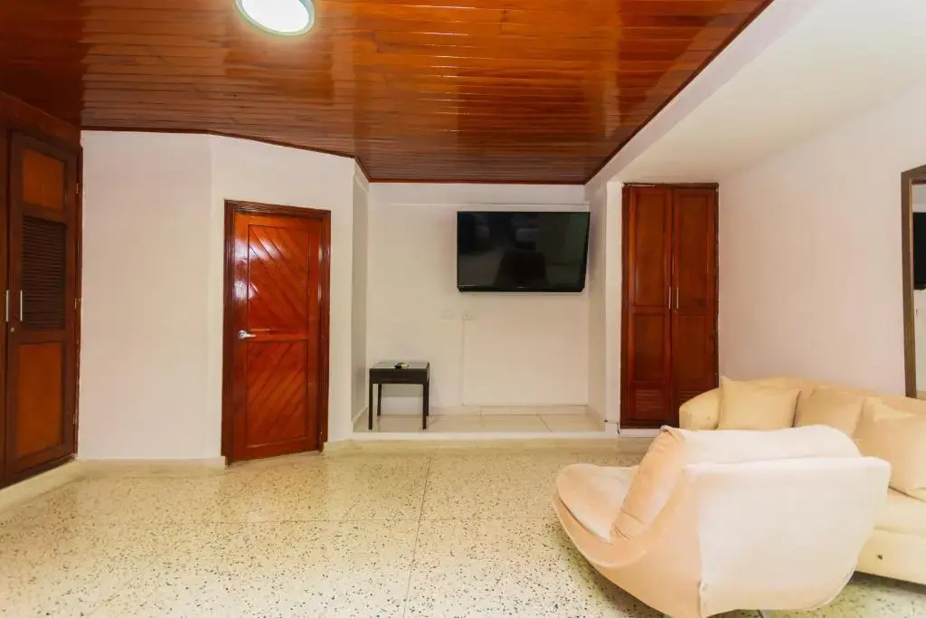 Photo - Med suites 94