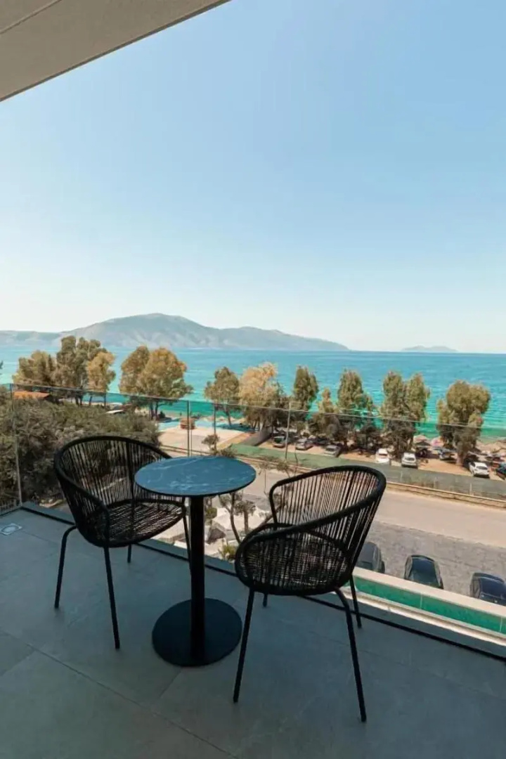 Photo - Mazarine Hotel