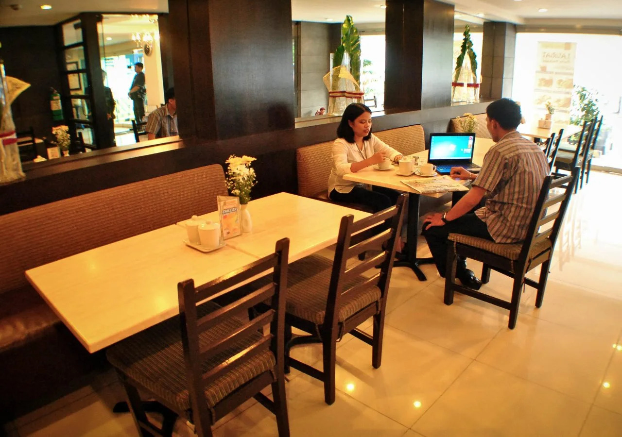 Photo - Fersal Hotel Neptune Makati