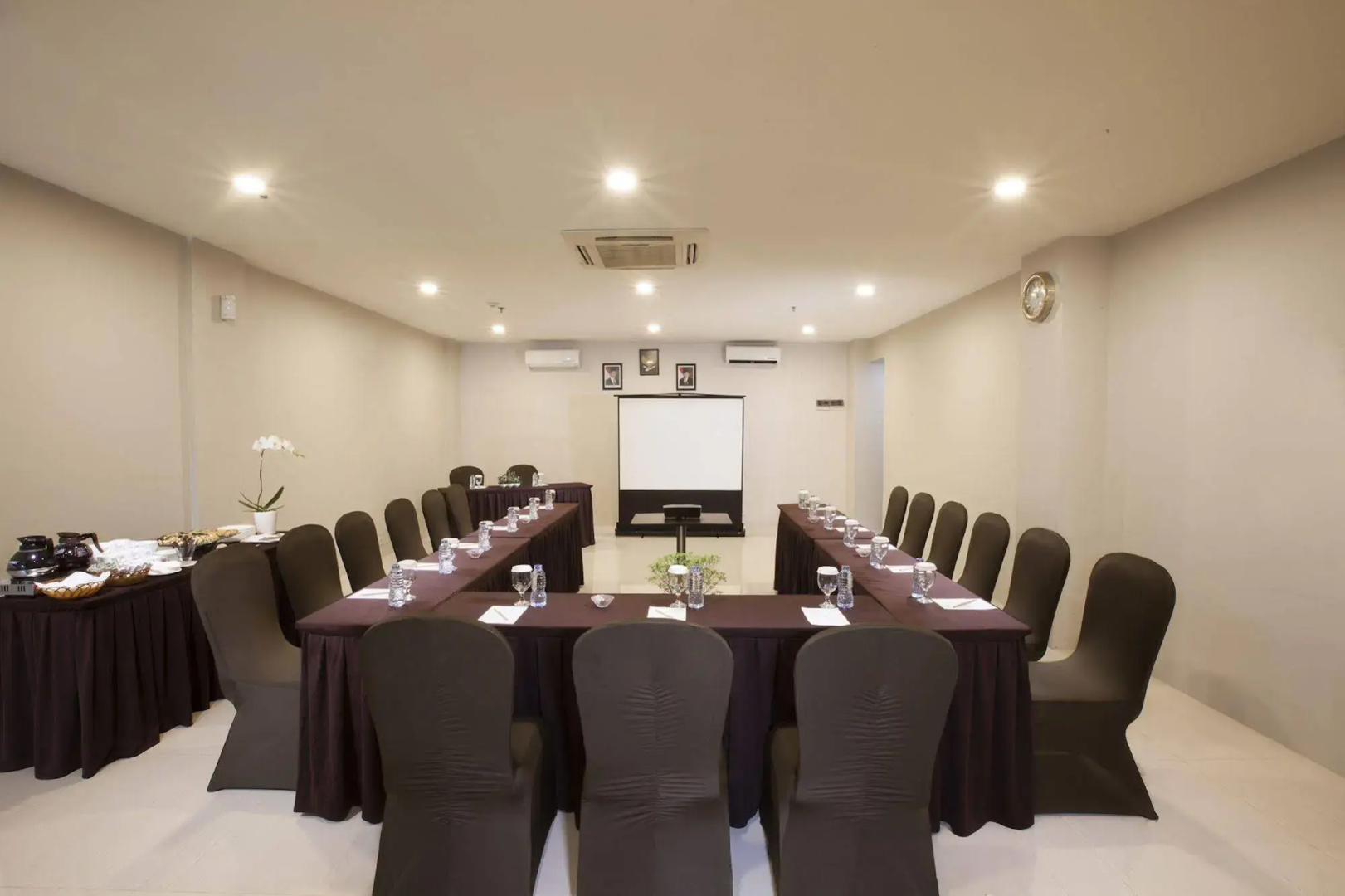 Photo - Oak Tree Urban Hotel Jakarta