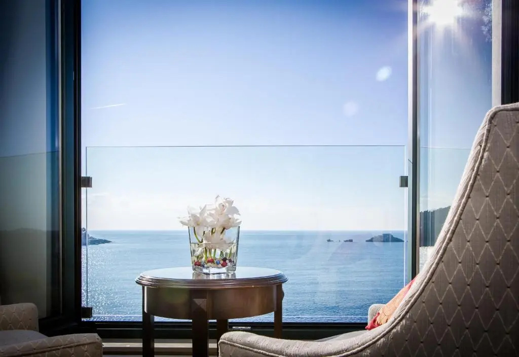 Photo - Royal Princess Hotel