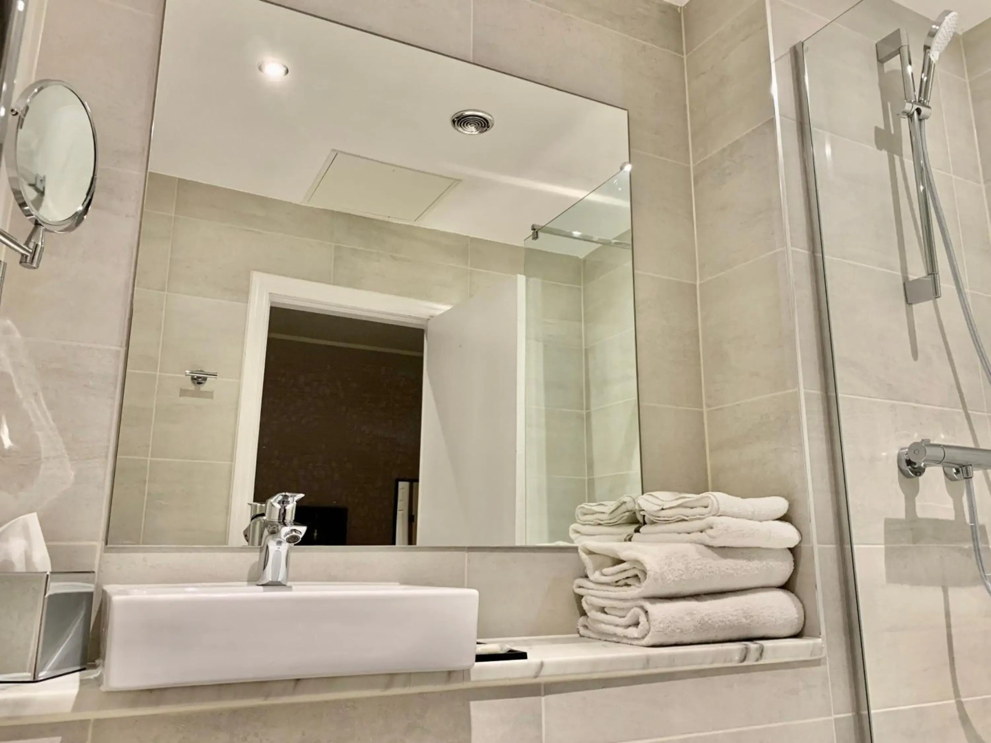 Foto - Trafford Hall Hotel Manchester, A Brilliant Hotels Collection