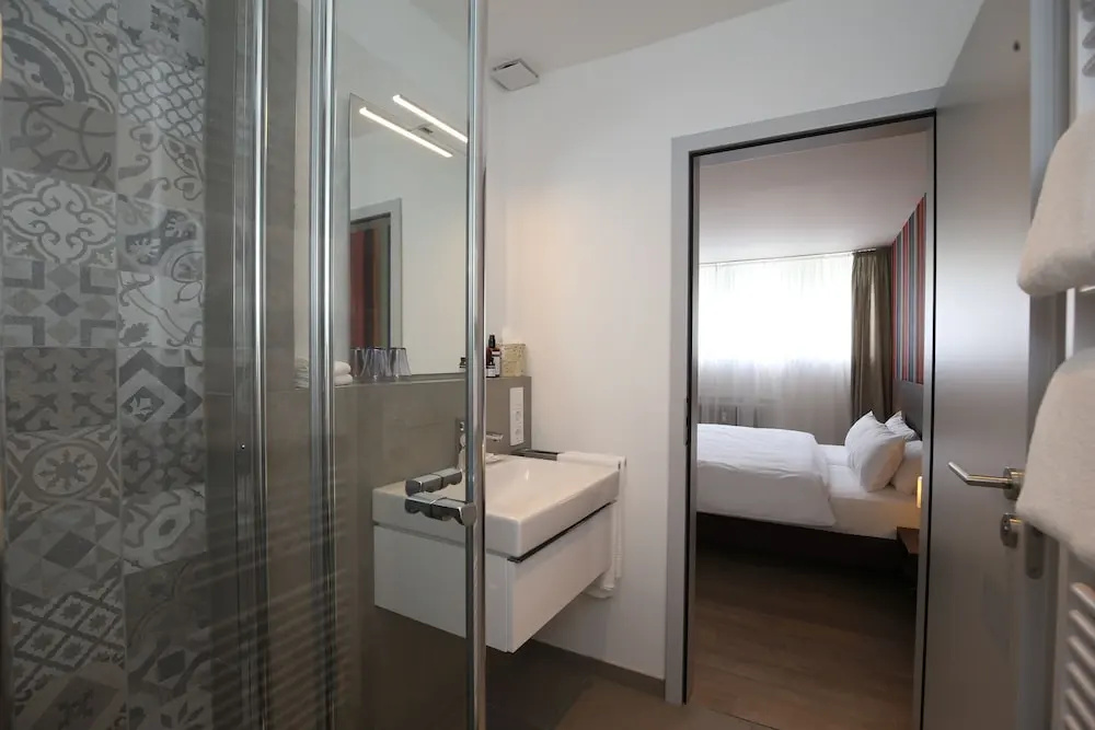 Photo - Fährhaus am Rhein Hotel Düsseldorf