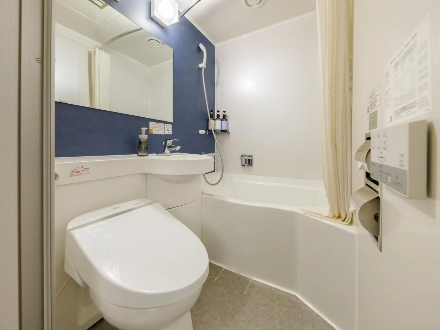 Foto - Nishitetsu Inn Tenjin