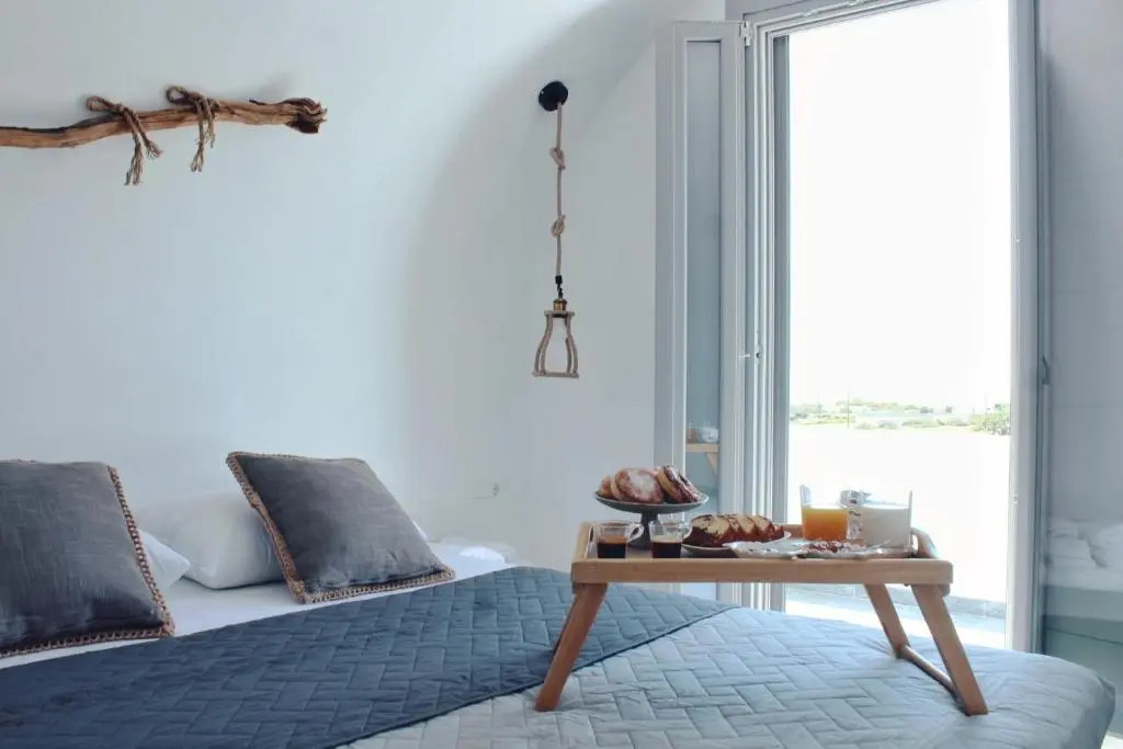 Photo - Aeron Suites