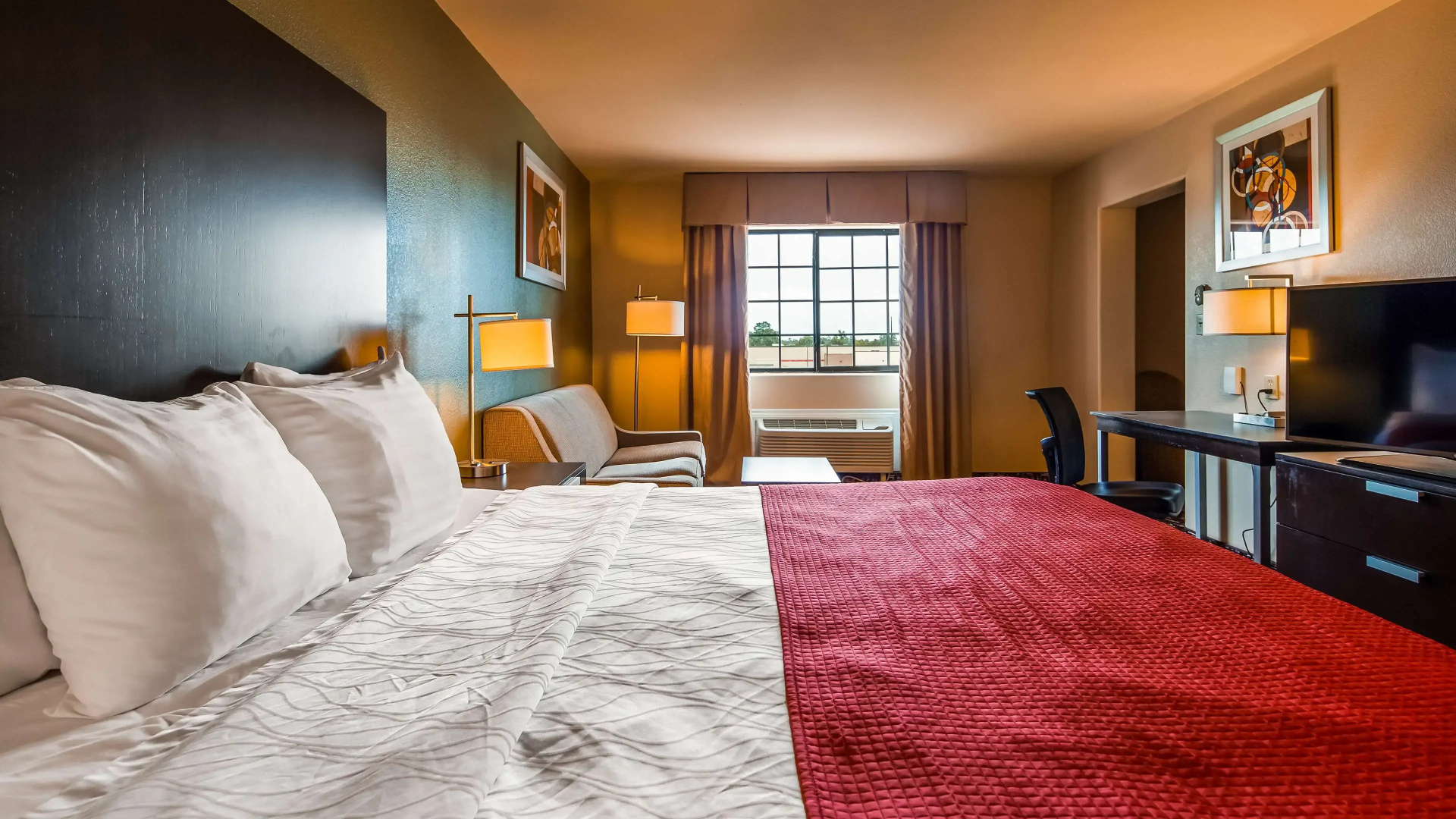 Foto - Best Western Plus The Woodlands