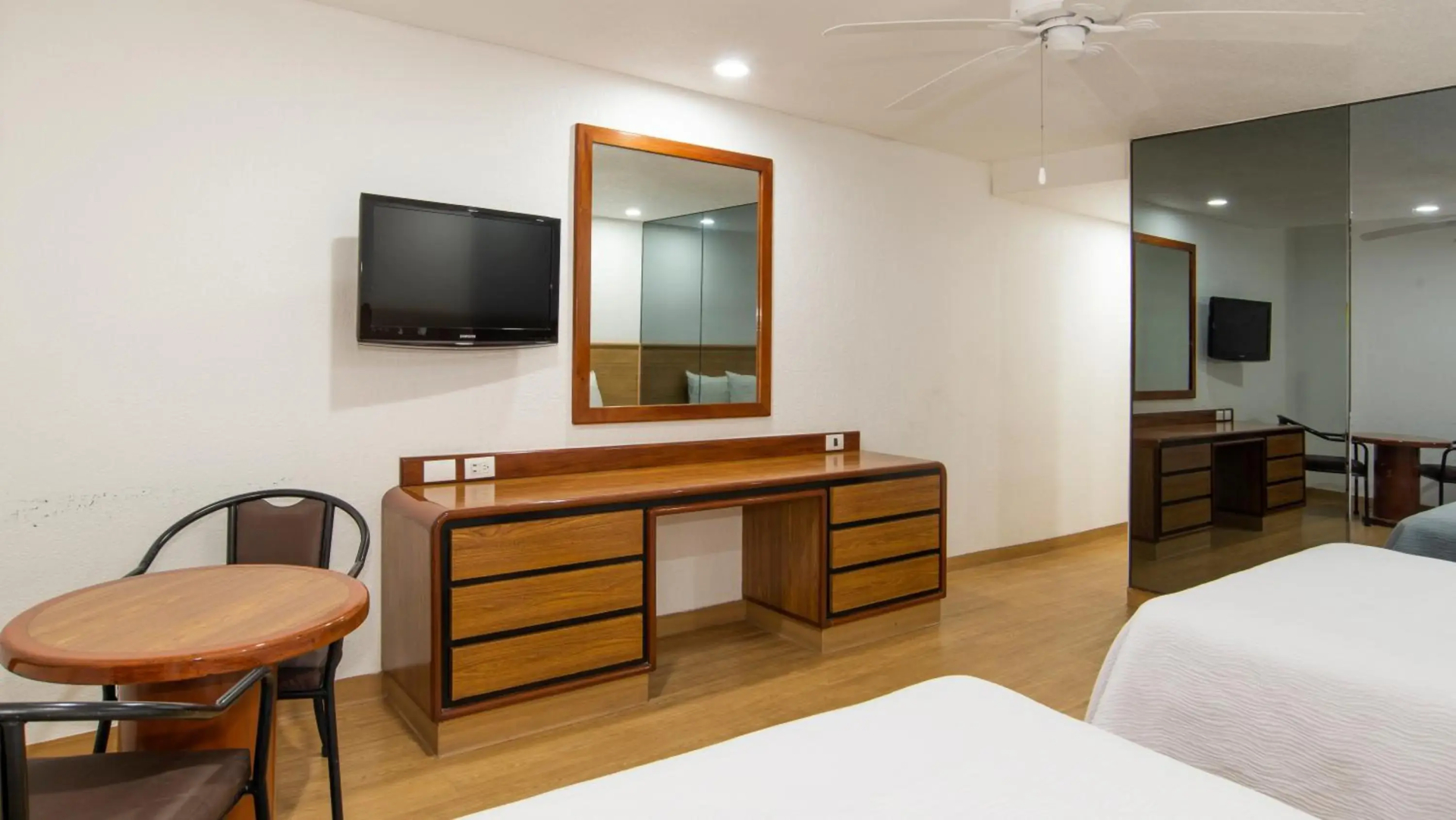 Photo - Hotel San Lucas