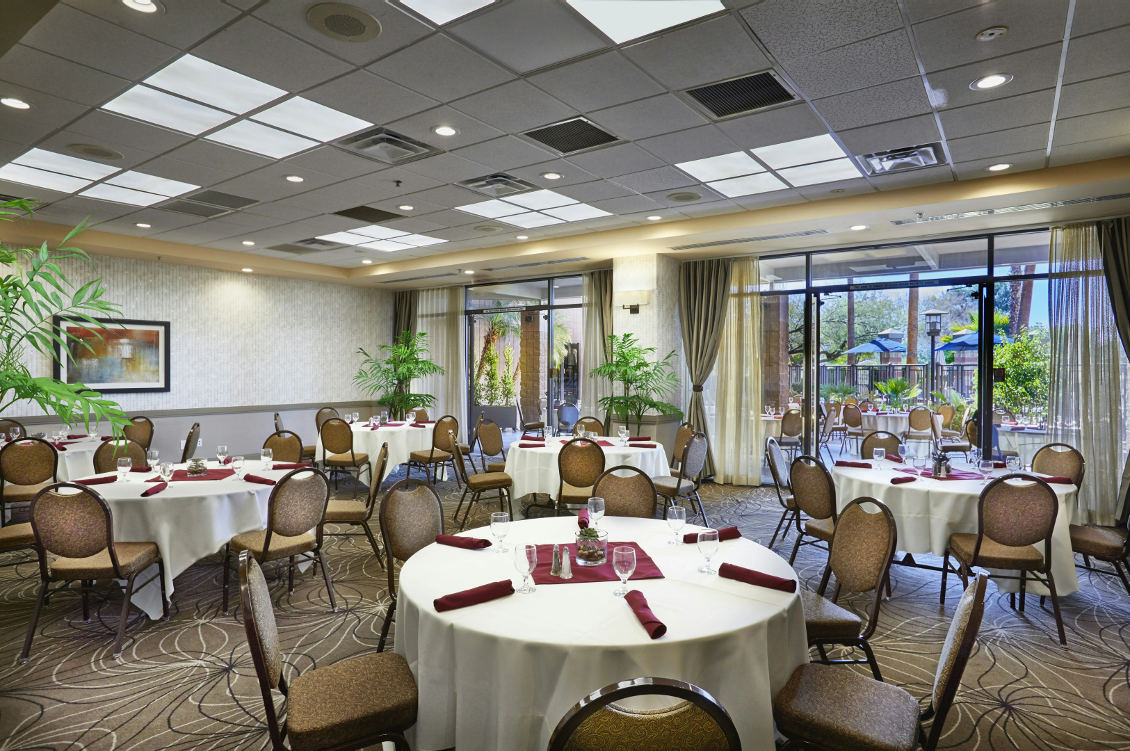 Photo - Embassy Suites by Hilton Phoenix Scottsdale
