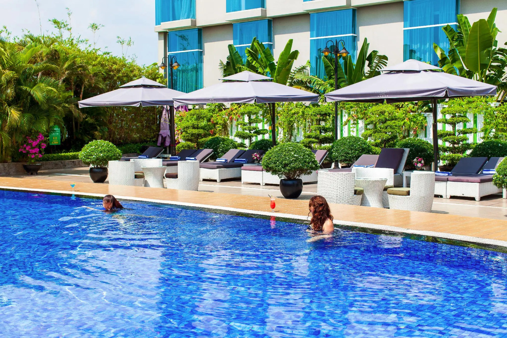 Photo - The Mira Hotel