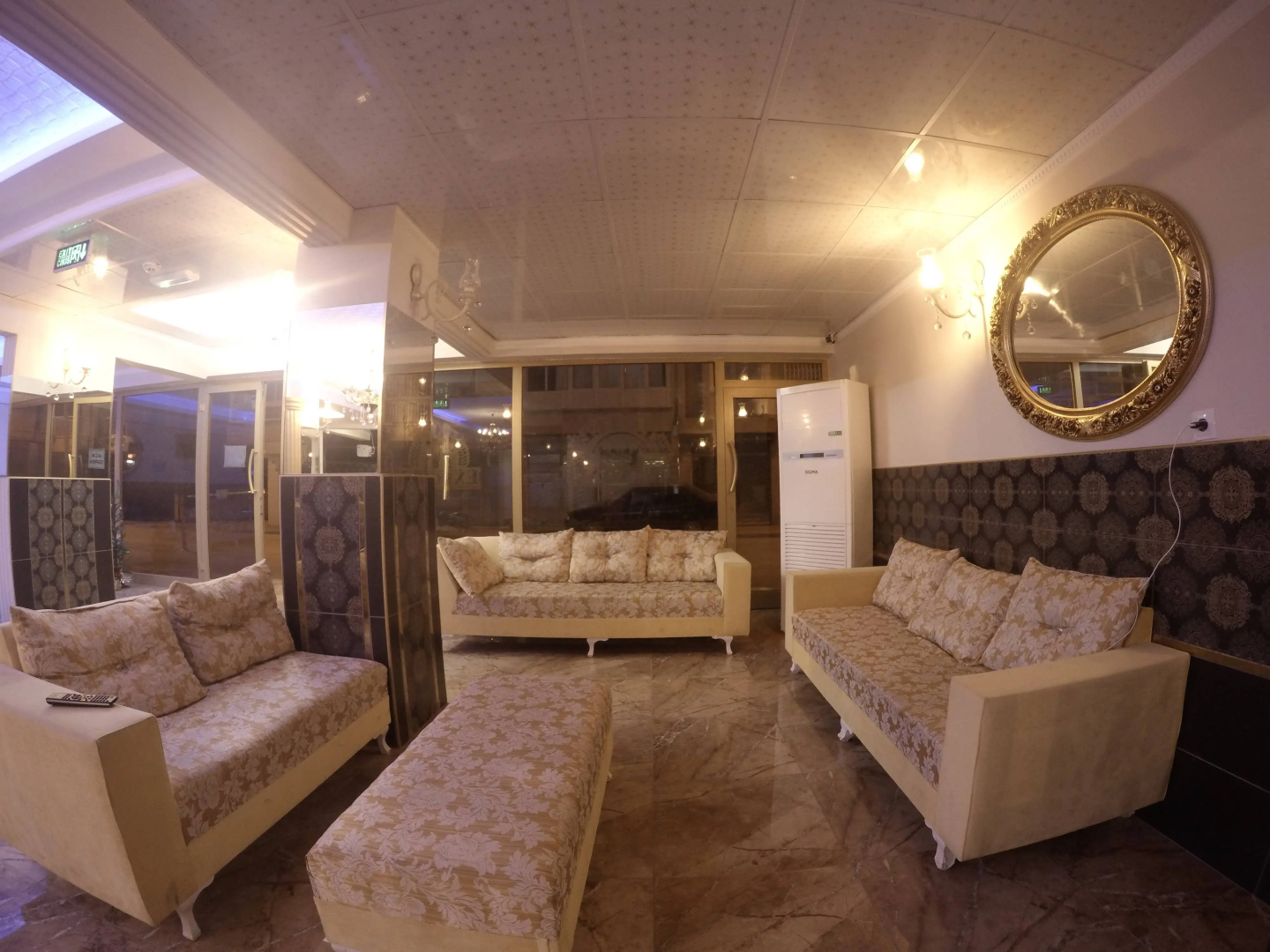 Photo - Exporoyal Hotel