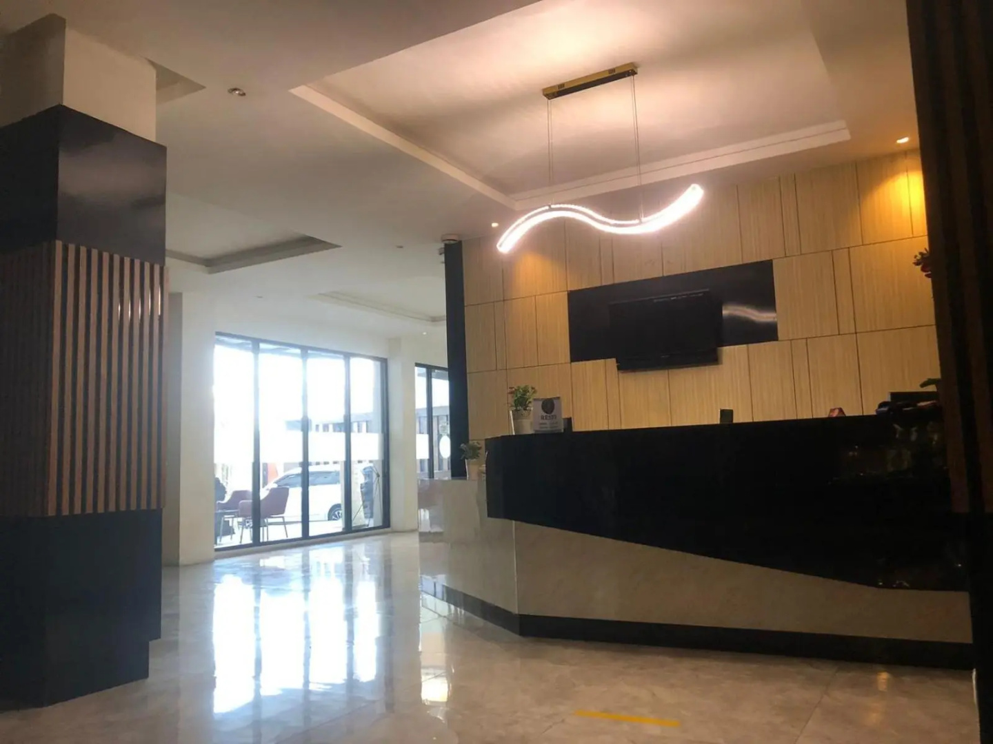 Hotel Aruni Ancol