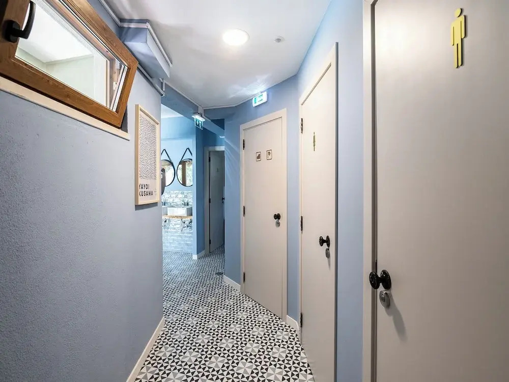 Photo - Walk in Hostel Faro Airport