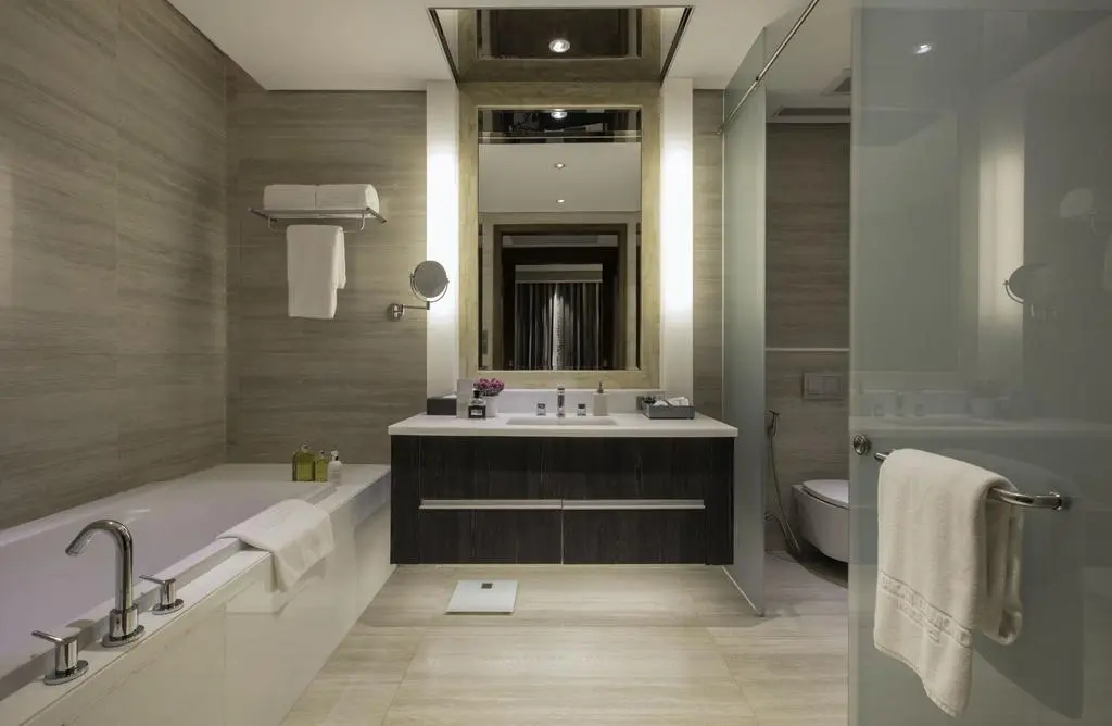Photo - Makati Diamond Residences
