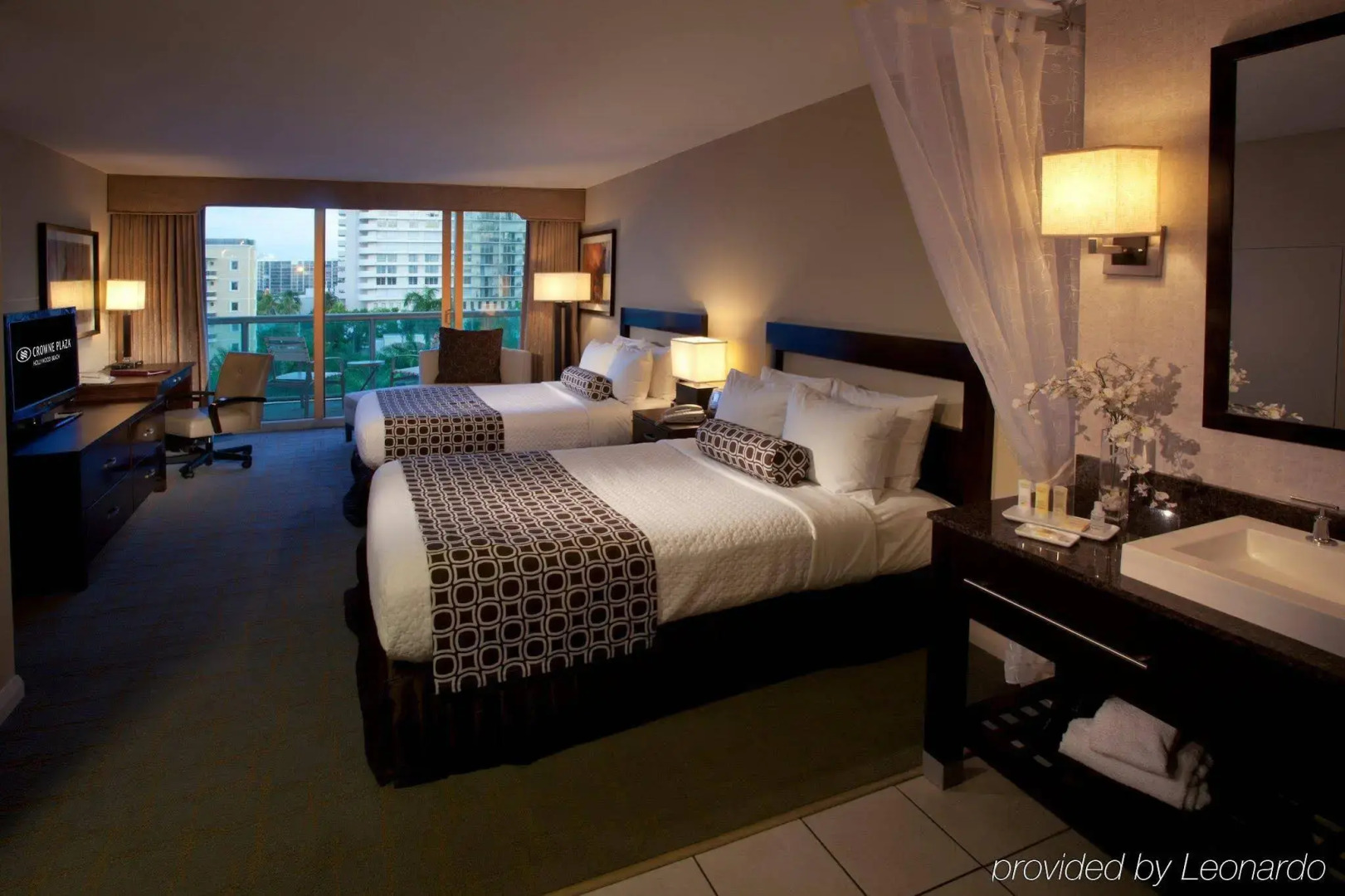 Photo - DoubleTree Resort Hollywood Beach