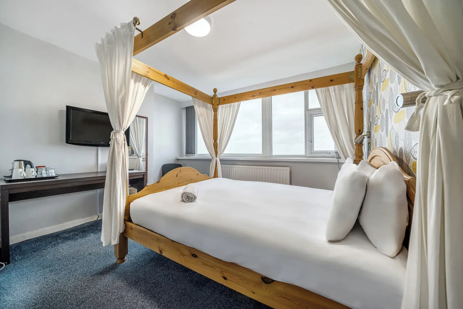 Photo - Bluewaters Hotel, Blackpool North Promenade