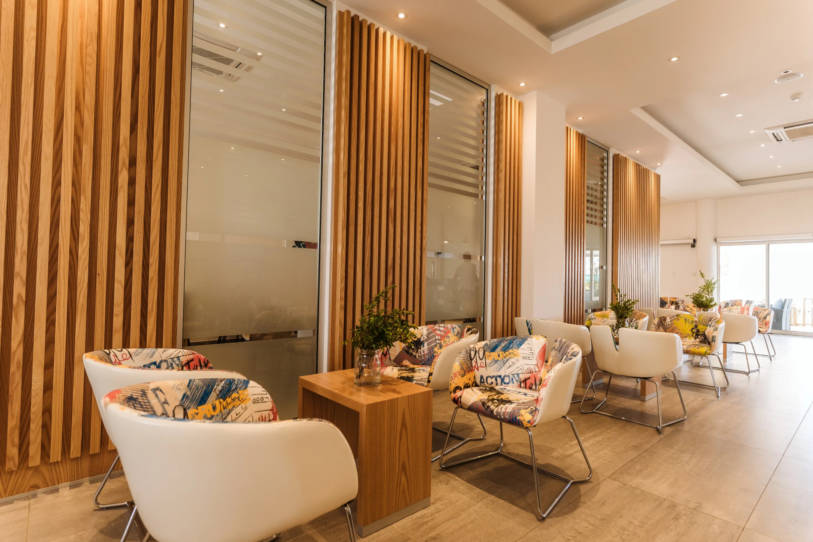 Foto - Vrachia Beach Hotel & Suites - Adults Only