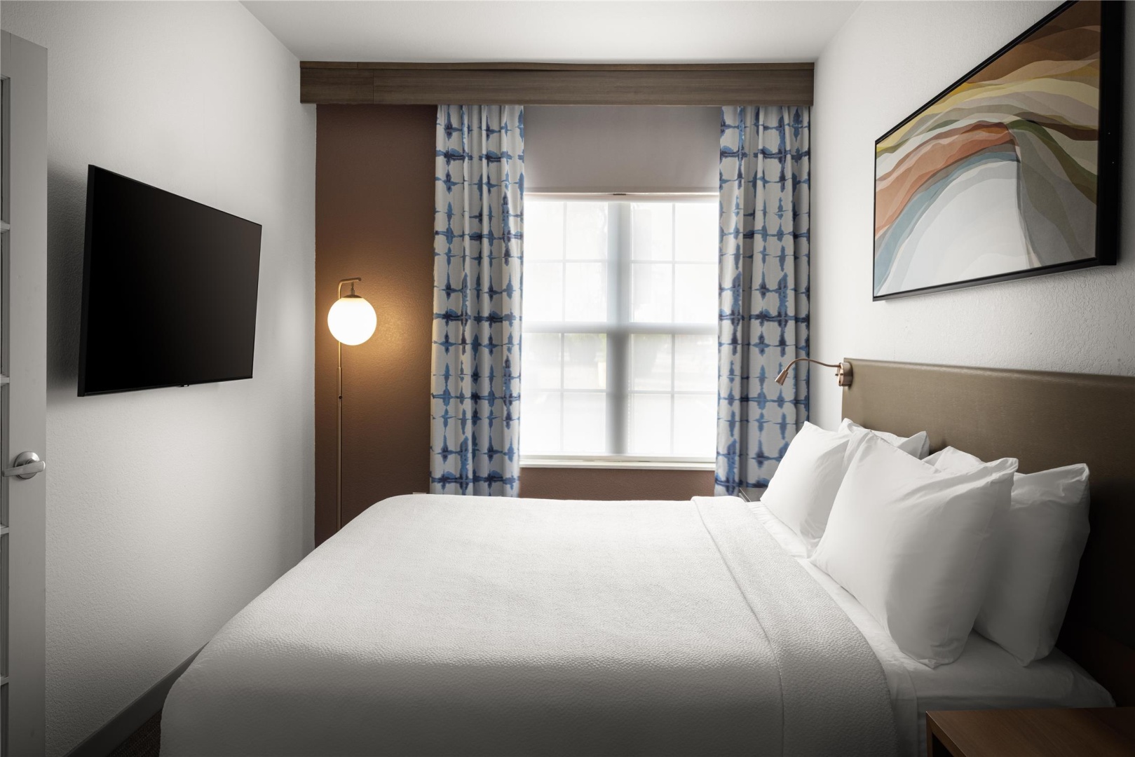 Photo - Hilton Garden Inn Phoenix Airport