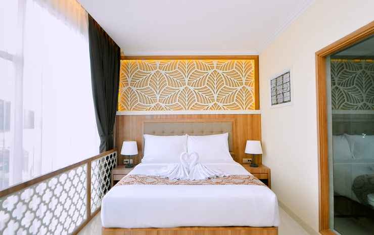Ocean Beach Hotel Padang