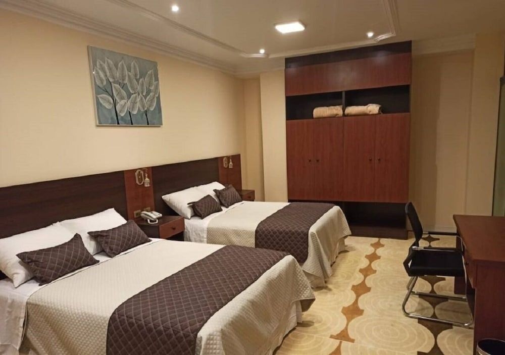 Hotel Pairumani