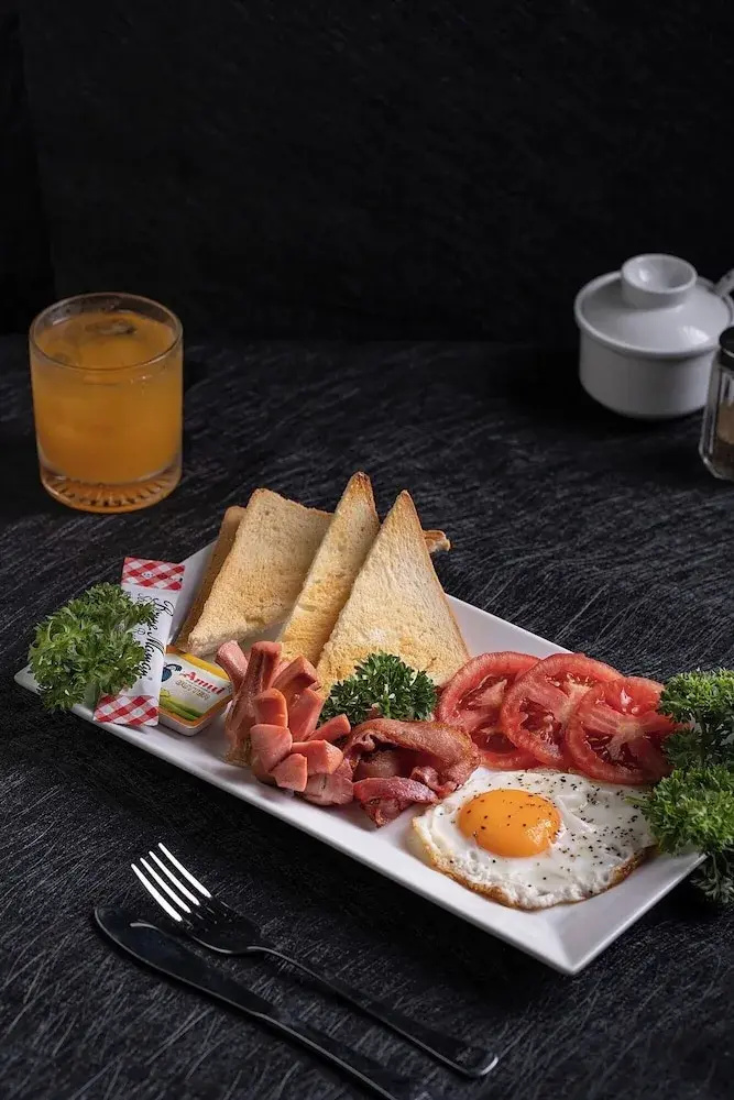 Photo - Queen Cafe Hotel