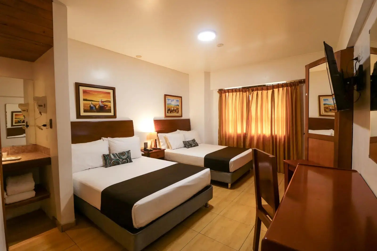 Foto - Epiqus Hotel